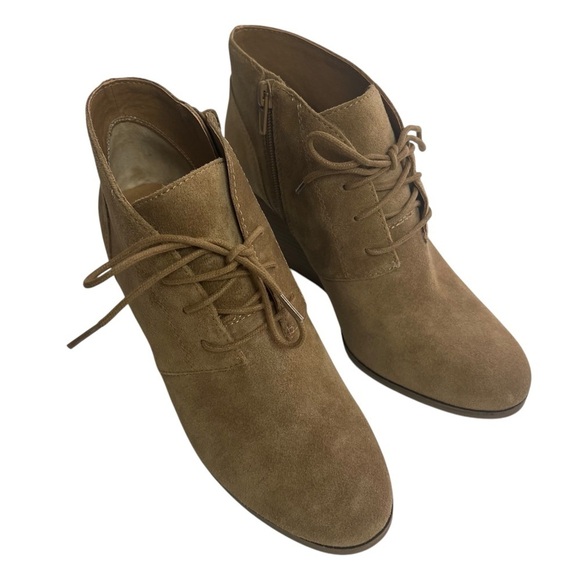 Lucky Brand Shoes - Lucky Brand Women’s Wedge Heel Boots Sz 8.5M Brown Lace Up Inside Zip 3.5” Wedge